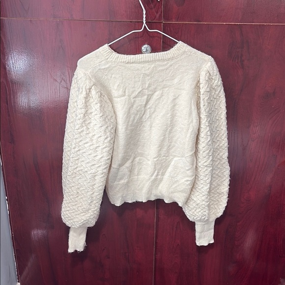 Cream Textured Knit Sweater - Picture 2 of 2
